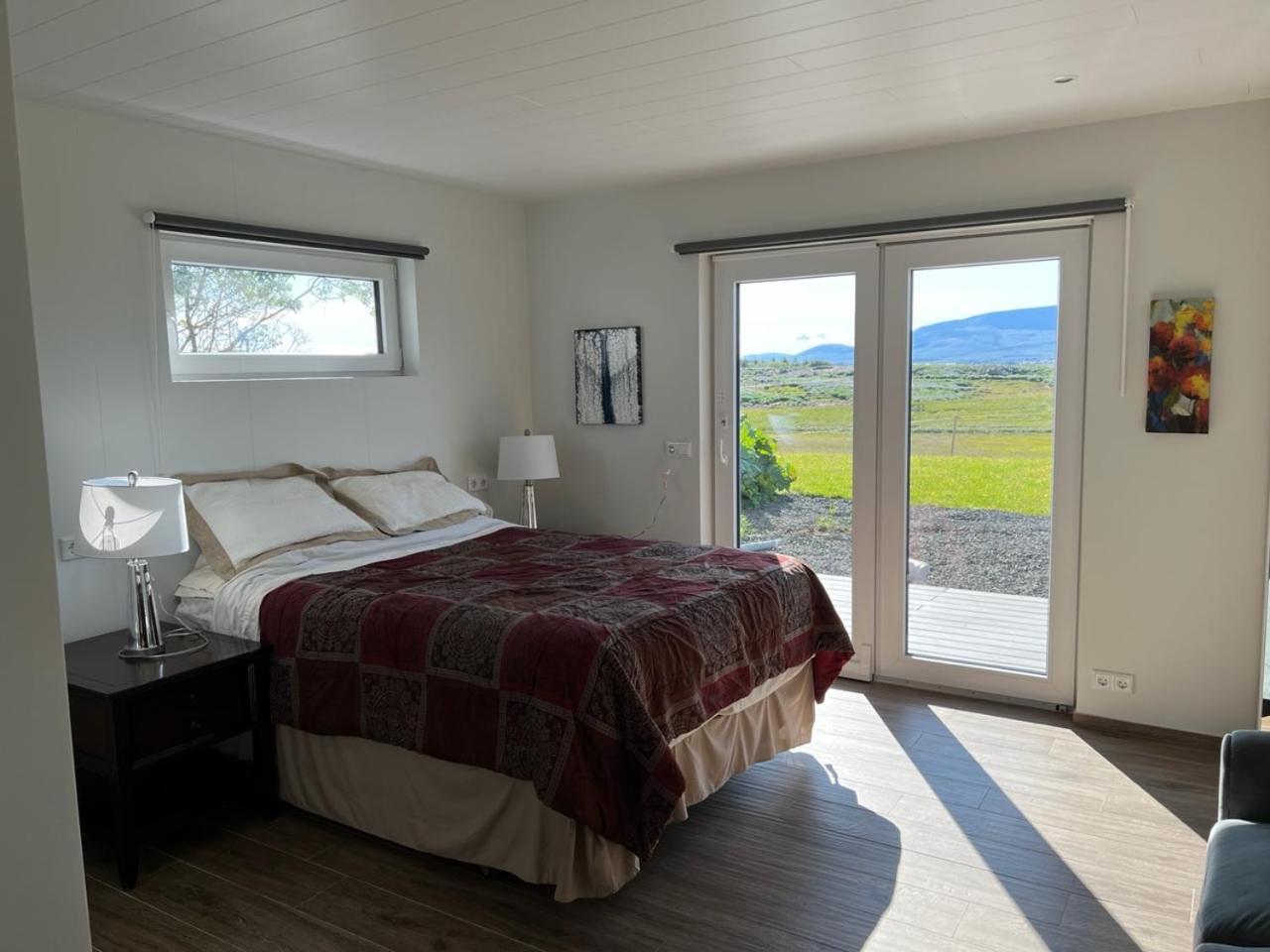 Laekjarkot Rooms And Cottages With Kitchen Borgarnes Exterior foto