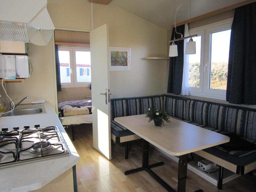 Laekjarkot Rooms And Cottages With Kitchen Borgarnes Zimmer foto