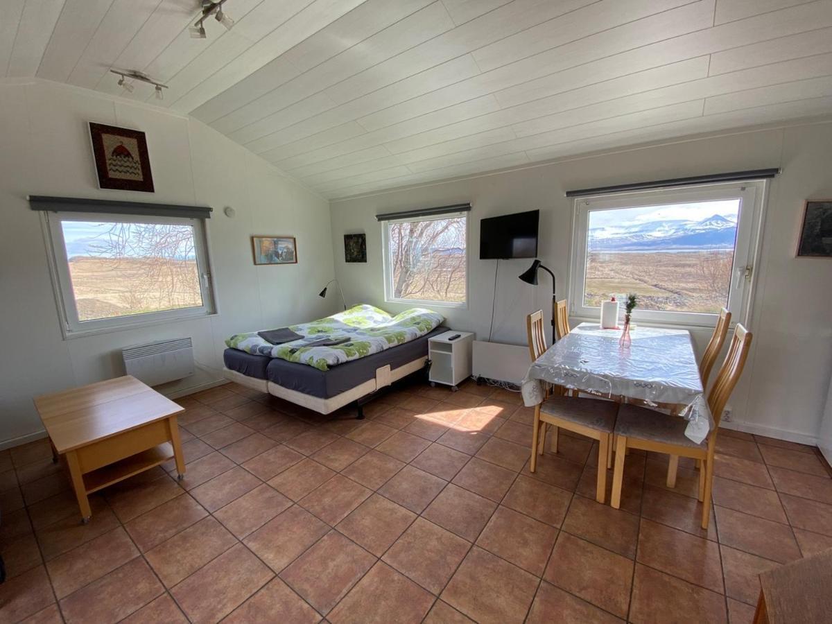 Laekjarkot Rooms And Cottages With Kitchen Borgarnes Exterior foto